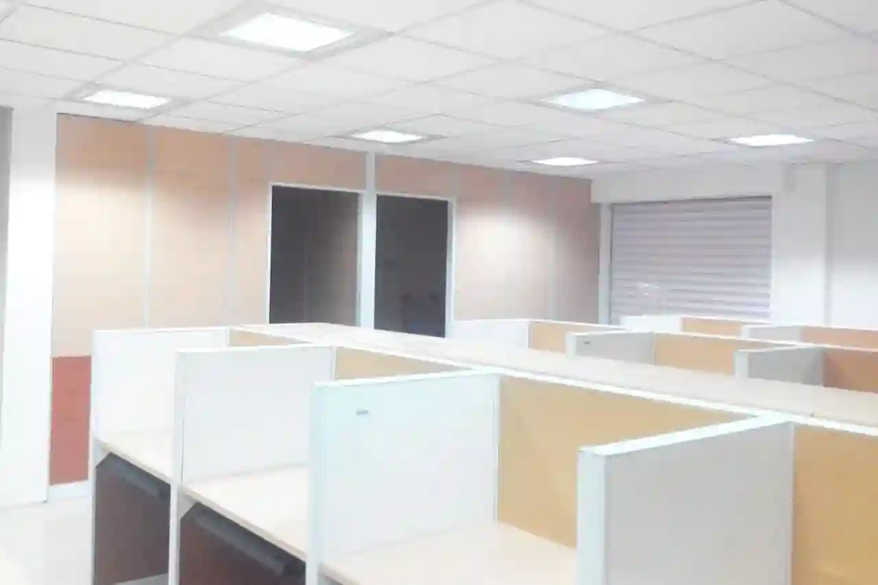 Office furniture manufacturers in chennai